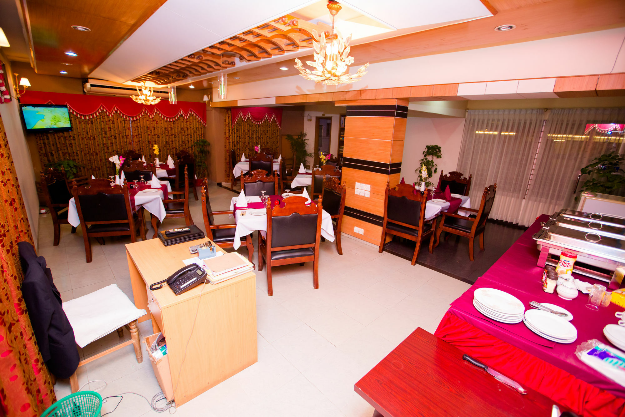 Hotel Golden Deer Dhaka Exterior photo