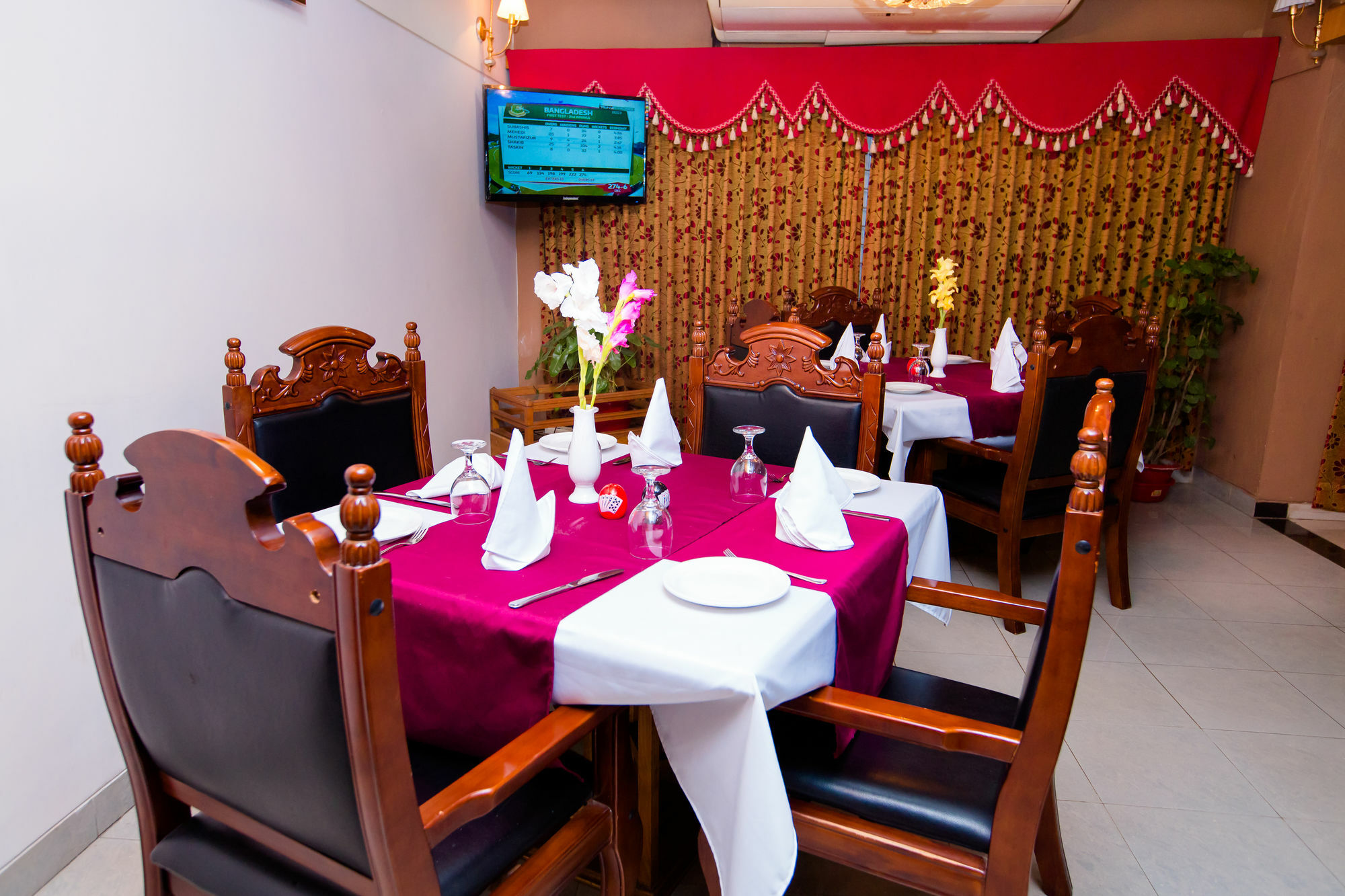 Hotel Golden Deer Dhaka Exterior photo